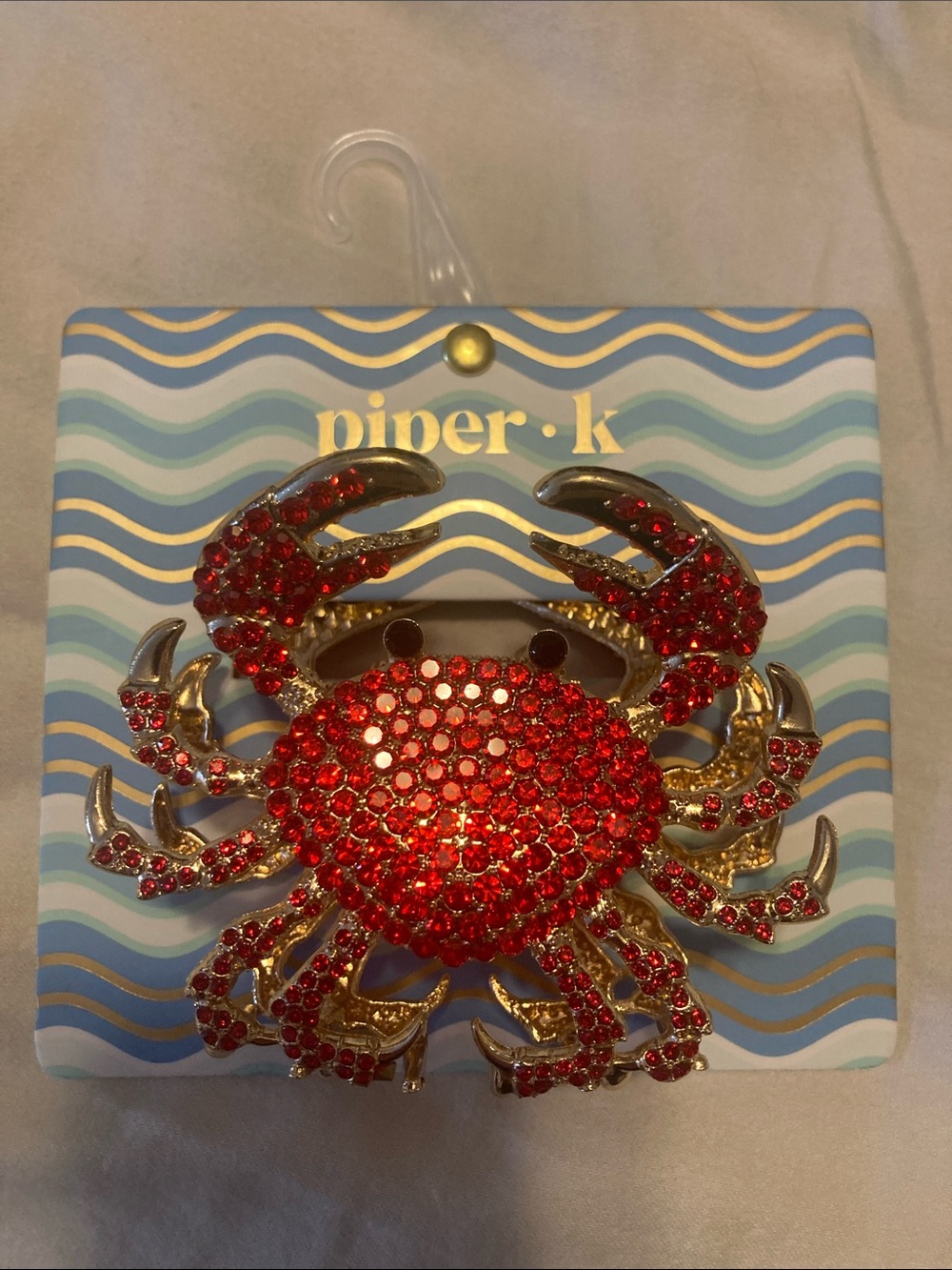 Piper K red CRAB hair clip, new in packaging 🦀🦀🦀